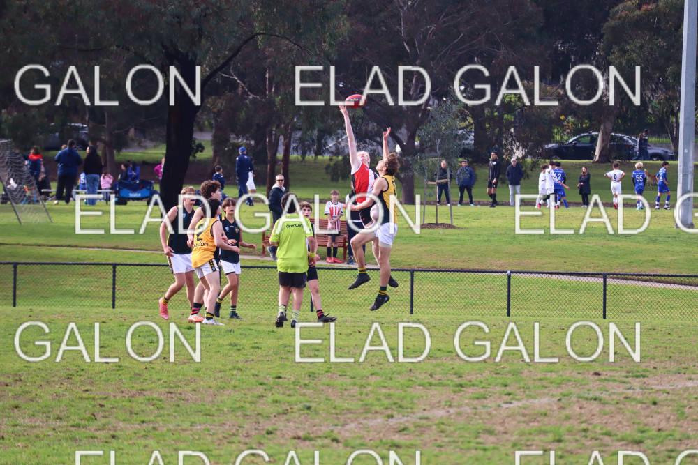 AJAX U16 Boys JETS vs East Sandy Rovers U16 Boys STEEN photo